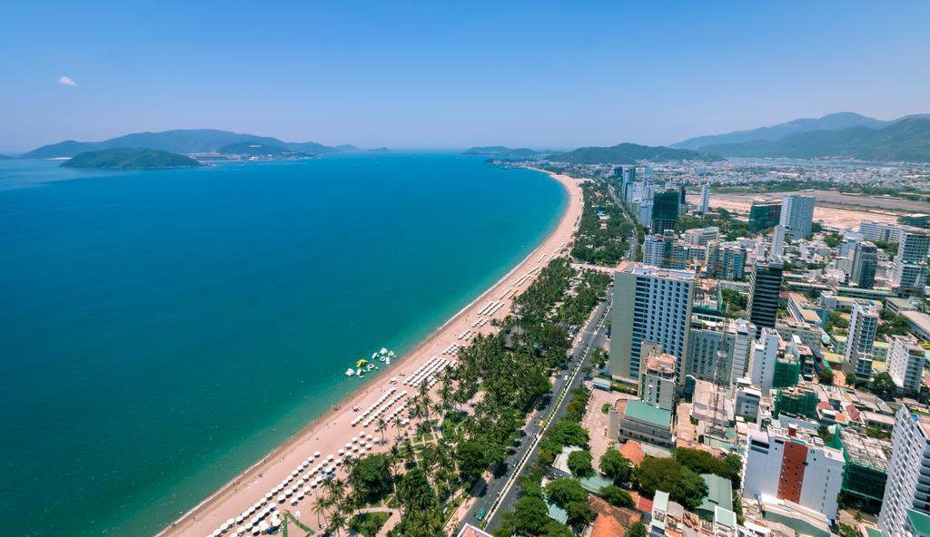 Celina Bayfront Nha Trang Lägenhet Exteriör bild